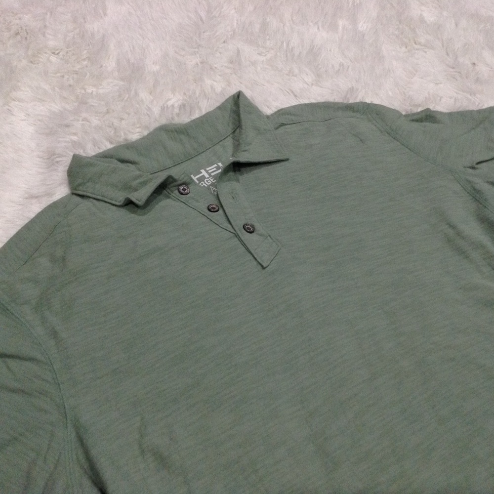 Helix Collared Tee